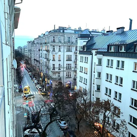 Stylish In The Centre -by Hik アパート